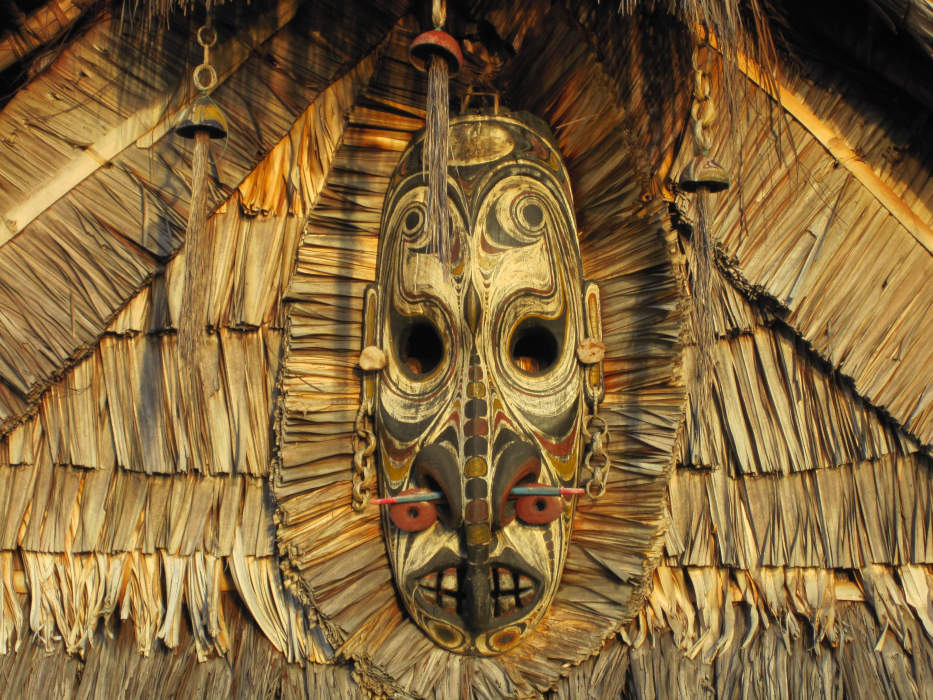 Sepik intricate wood art