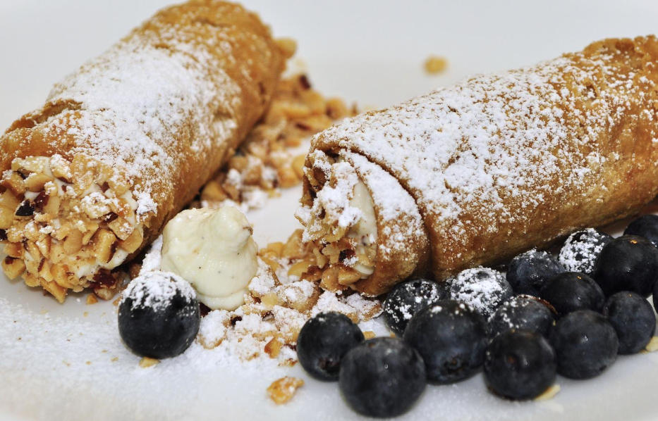 Sicilian Cannoli