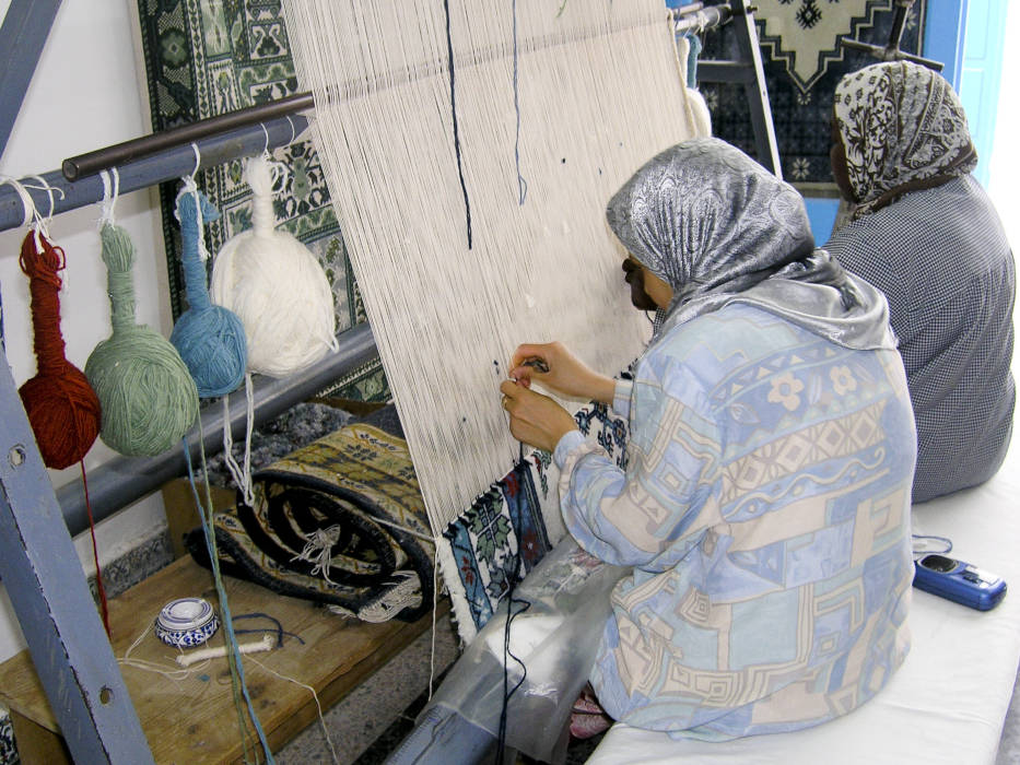 Djerba women at work