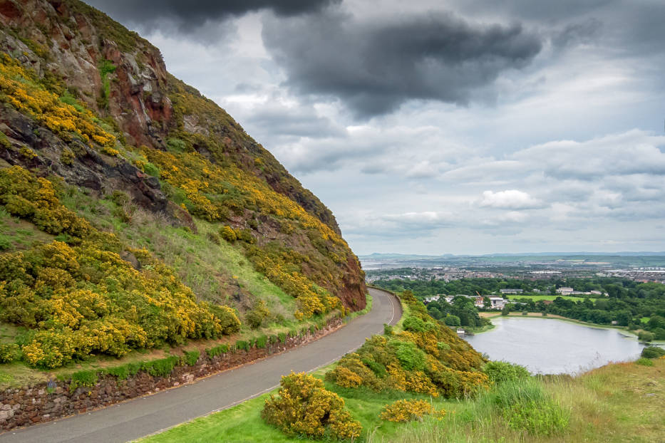 Why Duddingston Loch in Edinburgh is Worth Visiting Year-Round